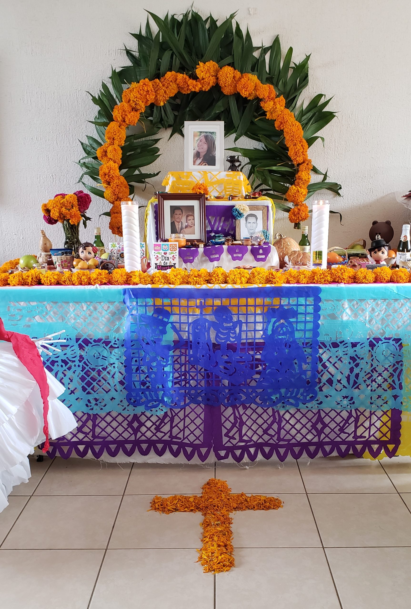 Altar familiar: Siguiendo nuestras tradiciones